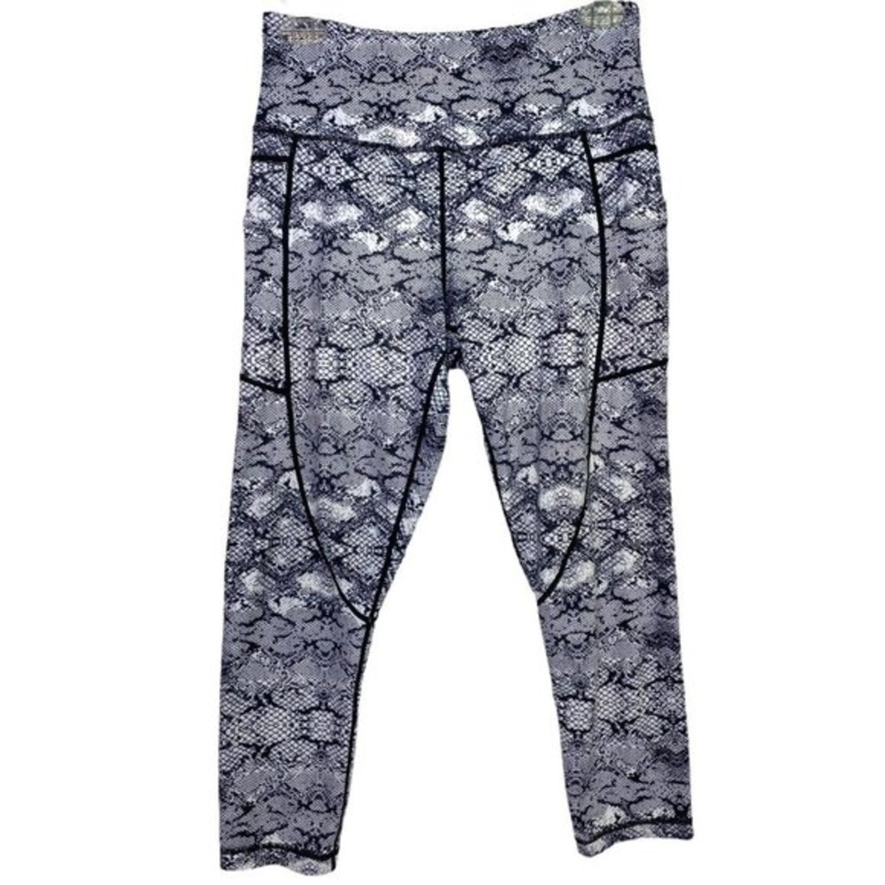 Zyia Active Womens Light N Tight‎ Capri Leggings 6-8 Cobra Metallic Pockets Crop